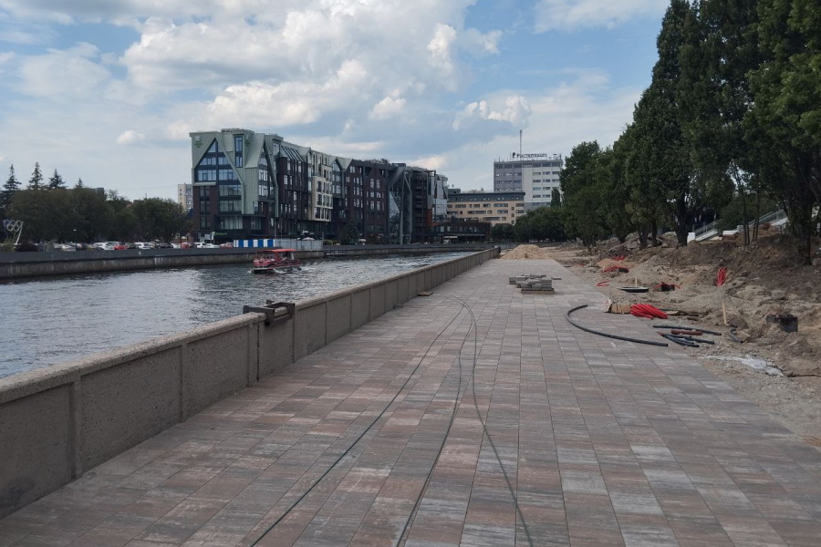 Строительство Философского моста переносилось из-за отельеров и нереста рыбы (фото)