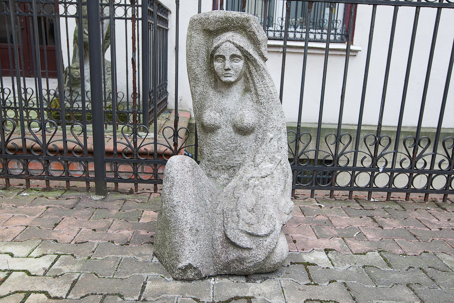 Есть женщины в прусских селеньях: женские монументы Калининграда