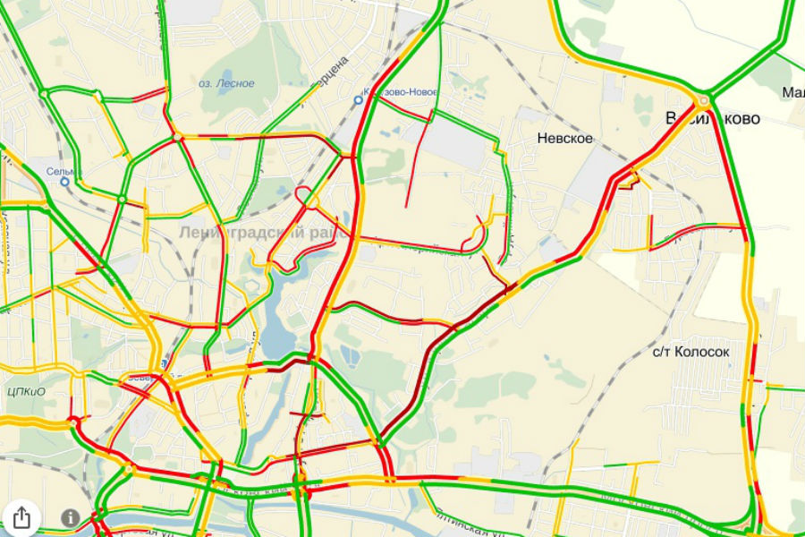 Из-за изменения движения часть Калининграда «встала» в пробках (схема)