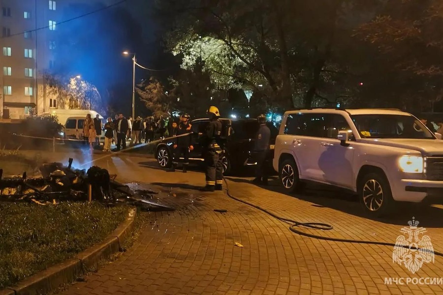 В Калининграде на ул. Орудийной из-за пожара эвакуировали 30 человек
