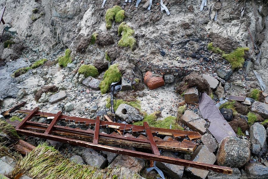 Резиденция на краю: берег в Пионерском рушится в море