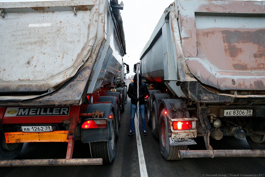 Двухполосный и антипешеходный: после ремонта открылся мост на Суворова (фото)