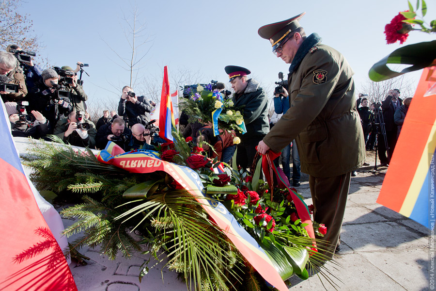Наш герой и «не их герой»: как прошла церемония памяти Черняховского в Польше
