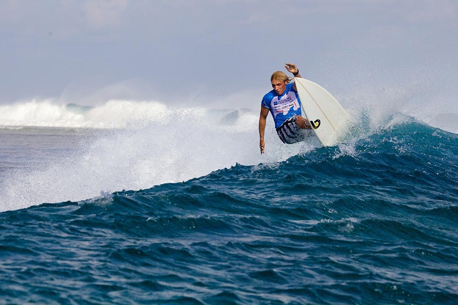 Калининградский серфер дважды стал серебряным призером соревнований на Мальдивах (+фото)