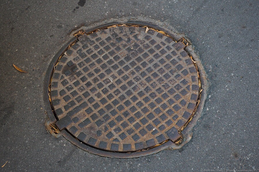 Вдова погибшего после спуска в канализацию слесаря засудила его работодателя 