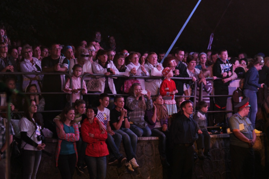 «Два дня гуляний»: фоторепортаж с закрытия фестиваля «Территория мира»