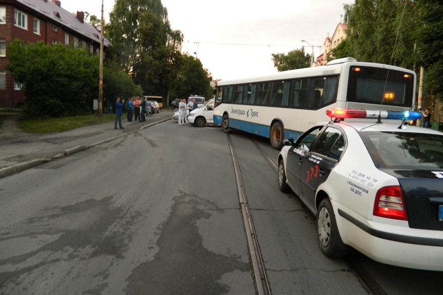 В Калининграде 4-летней девочке, попавшей в ДТП, ампутировали пальцы на ноге (+ фото)