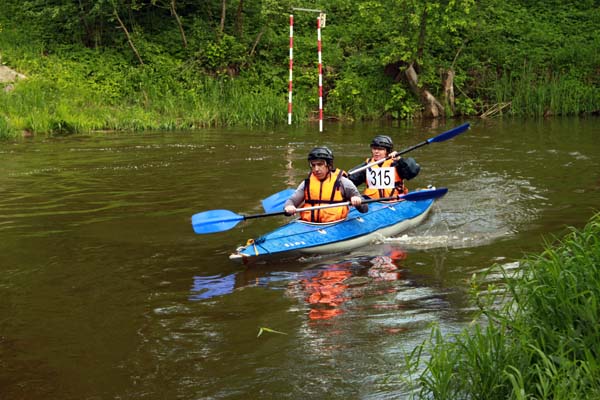 «Бурная река»: репортаж с Кубка по спортивному туризму на водной дистанции