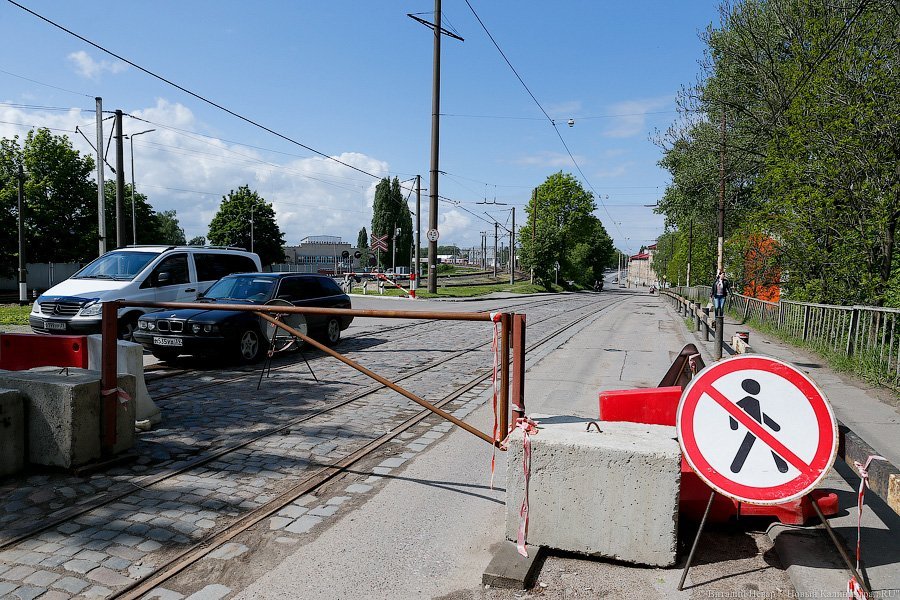 С переменным успехом: мост на Суворова ремонтируется с отставанием (фото)
