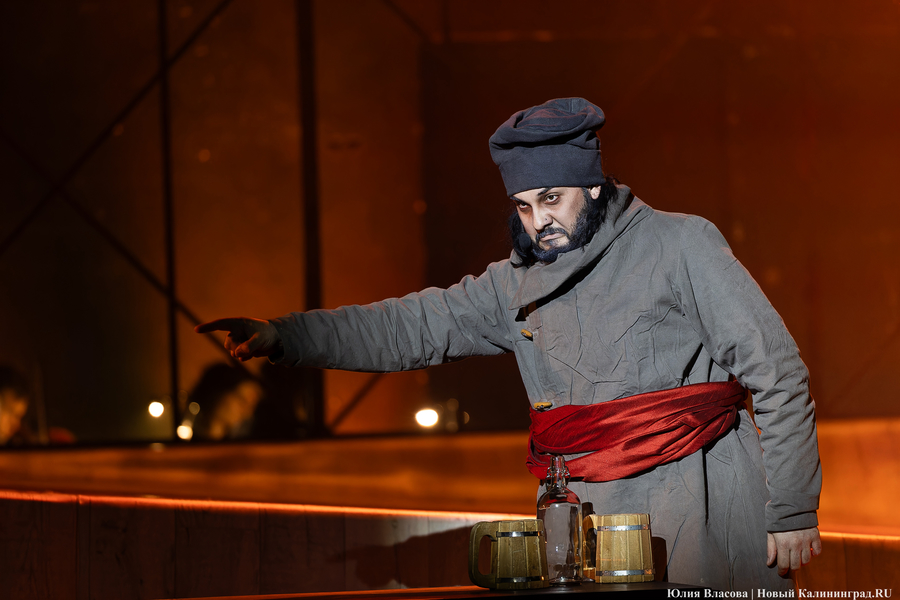 Два мира, две правды: в Музыкальном театре поставили мюзикл «Капитанская дочка» (фото)