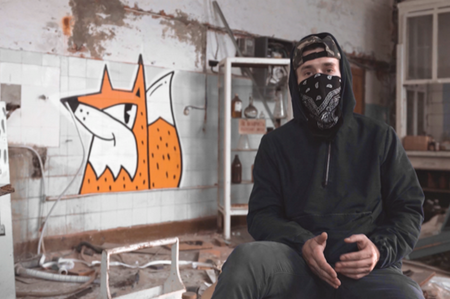 Кадр фильма «kaliningrART.doc». Фото — territoriyakino.ru