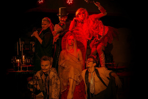 Куда пойти этой весной: премьеры в Театре Николая Захарова