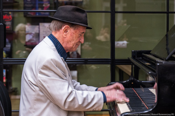«Джаз родился не от хорошей жизни»: как прошла встреча со Станиславом Матковским 