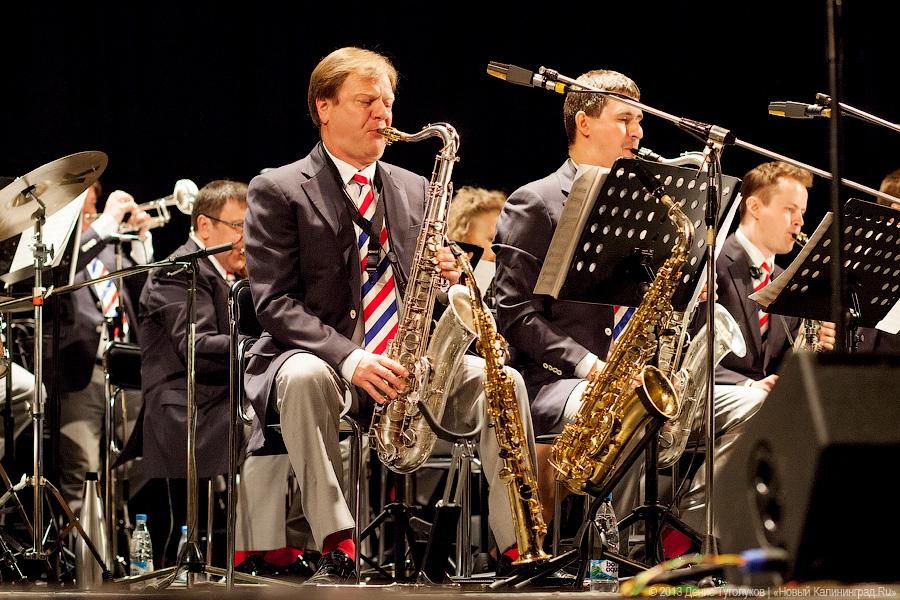 Игорь Бутман играет Бенни Гудмена: фоторепортаж с джазового концерта в Доме искусств