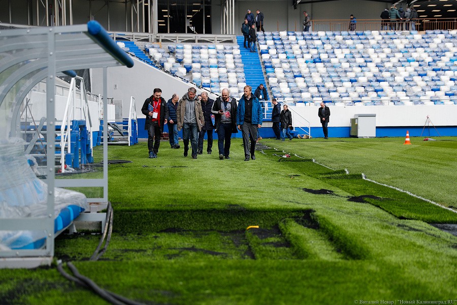 Дьявол в деталях: делегация ФИФА проинспектировала «Стадион Калининград»