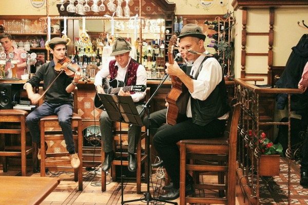 «Кенигсбергские вечера»: гостей ждут музыка и хорошая прусская кухня