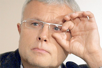 Миллиардер Лебедев намерен инвестировать в развитие регионального авиакомплекса