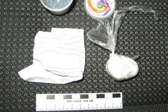 Полицейские обнаружили в кармане у 22-летнего рецидивиста крупную партию амфетамина