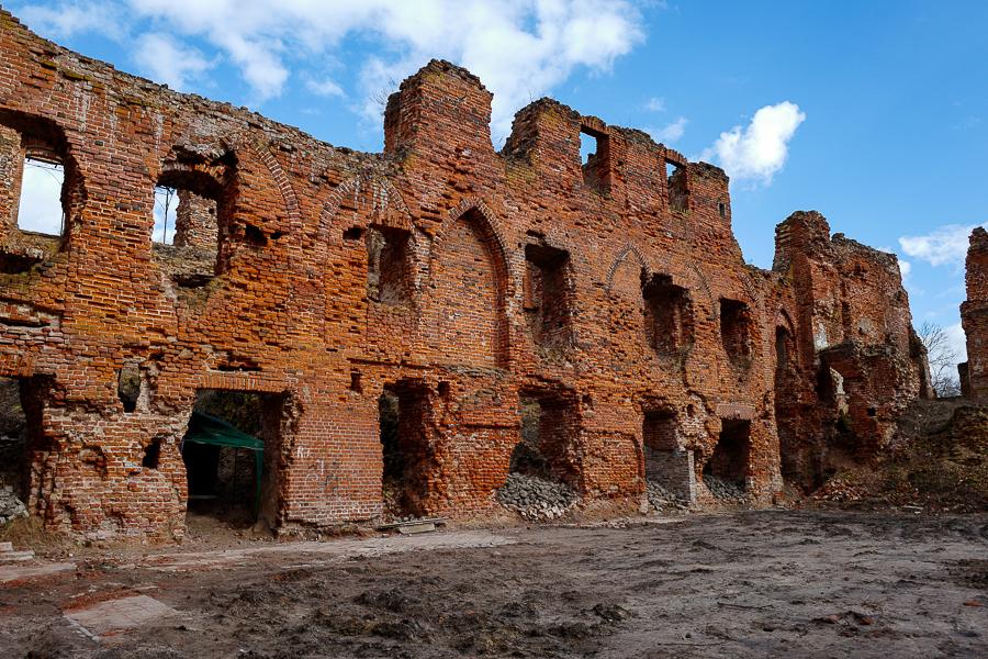 Алиханов про поддержку проектов на исторических руинах: «Мы не благотворительная организация»