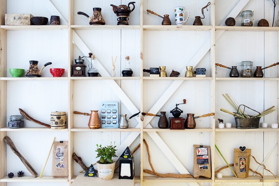  А к бедуинскому — возьмите финик: как устроена лавка «Кофе на песке»