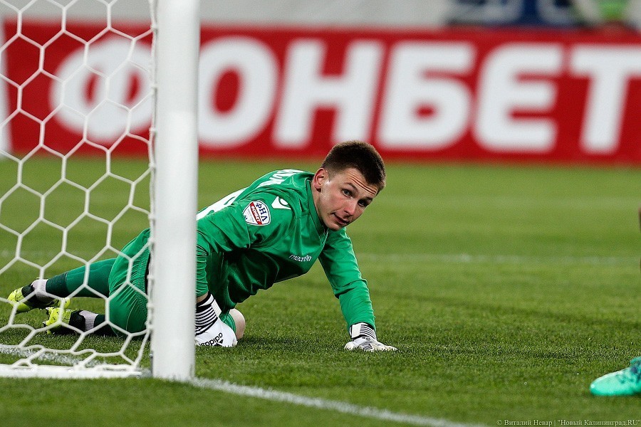 «Балтика» потерпела третье поражение подряд, пропустив три гола от дебютанта ФНЛ