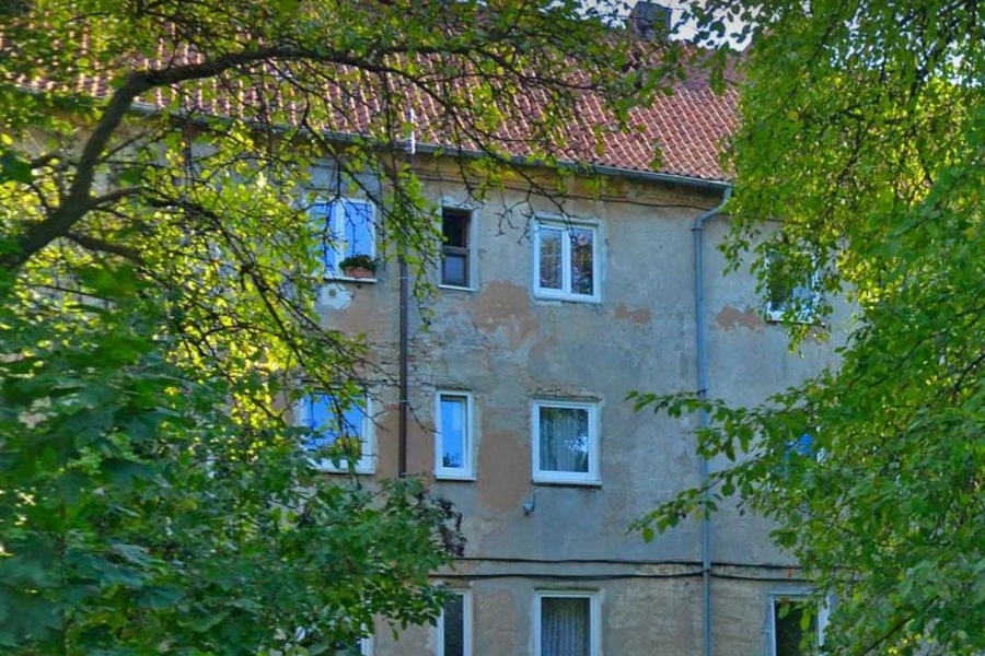 Власти Калининграда расселяют аварийный дом на ул. Красной