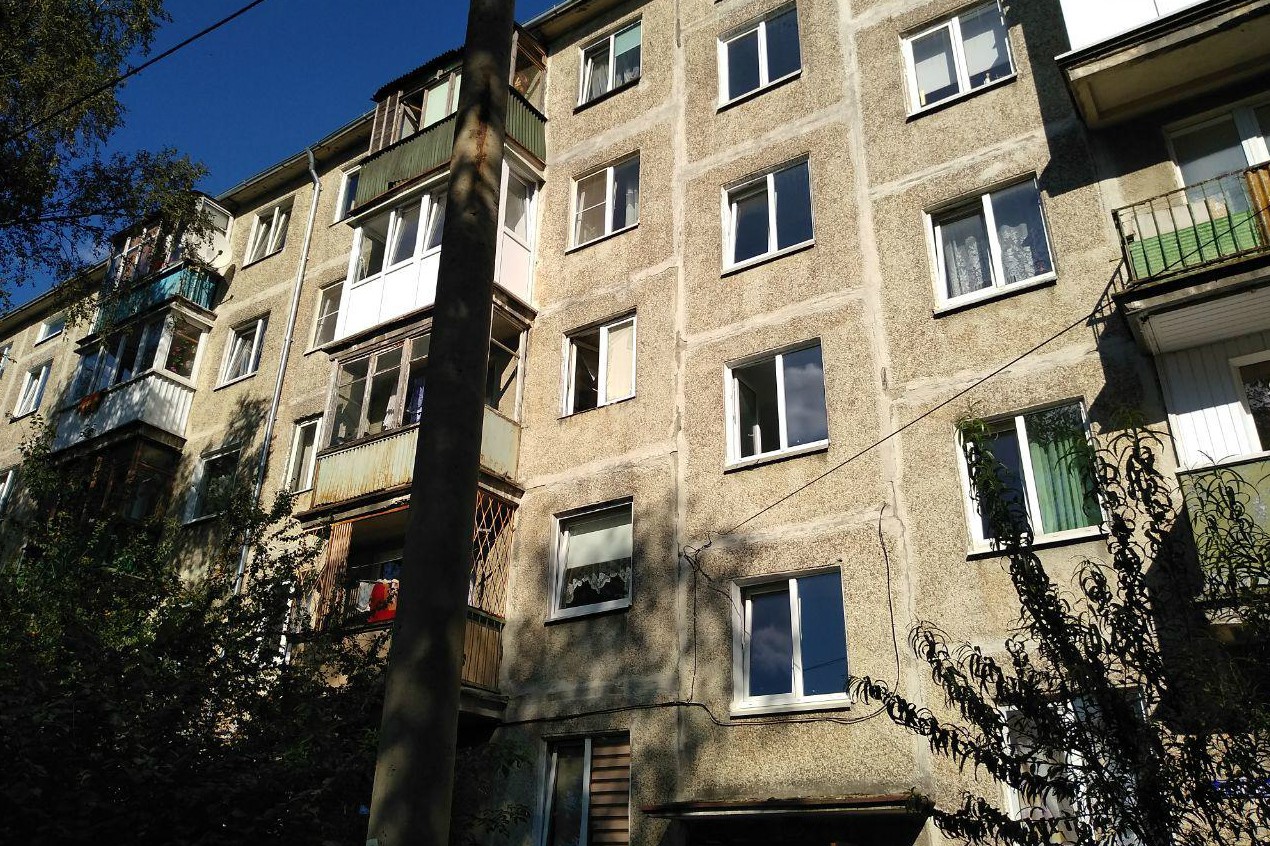 Пожилая калининградка угрожала фельдшеру скорой топором, требуя вызвать реанимобиль