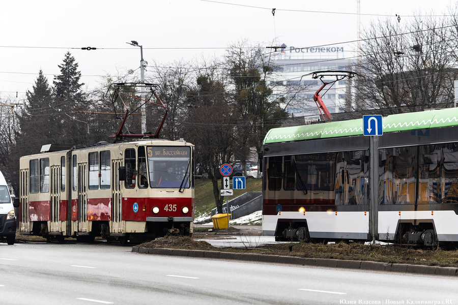 В центре Калининграда заблокировано движение трамваев 