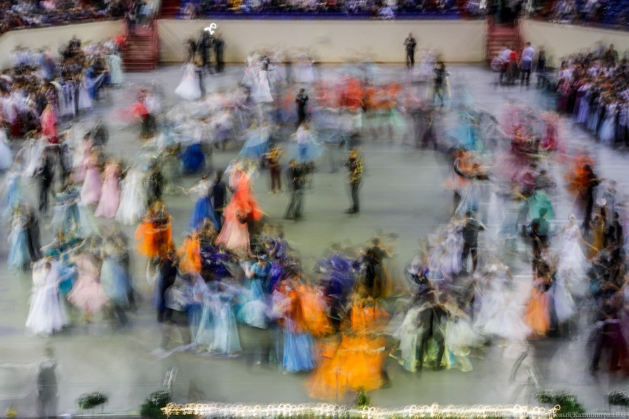 Танцы с министрами: чем запомнился кадетский бал в Калининграде