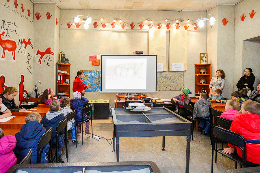 Дети и древности: в историко-художественном музее прошли занятия по археологии