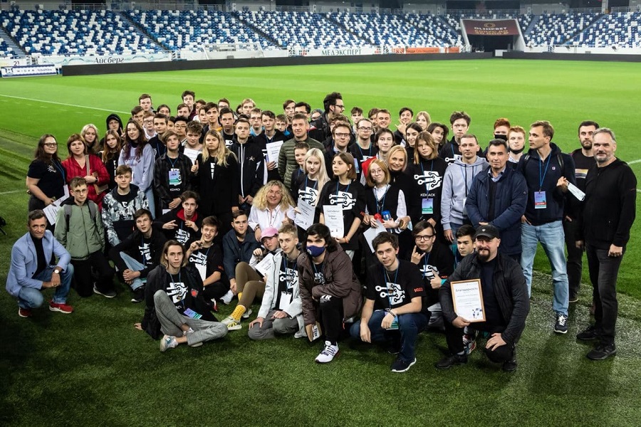 Фестиваль «Цифровое Будущее России 2021» подводит итоги и запускает конкурс