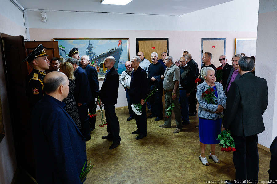 Калининград прощается с адмиралом и экс-губернатором Владимиром Егоровым (фото)