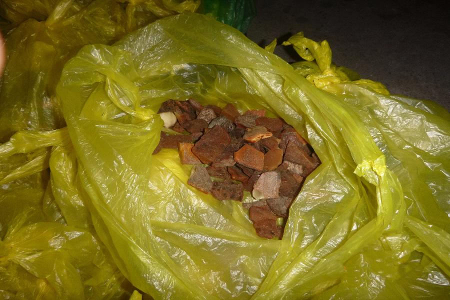 Калининградка пыталась тайком вывезти в Литву 17 кг янтаря