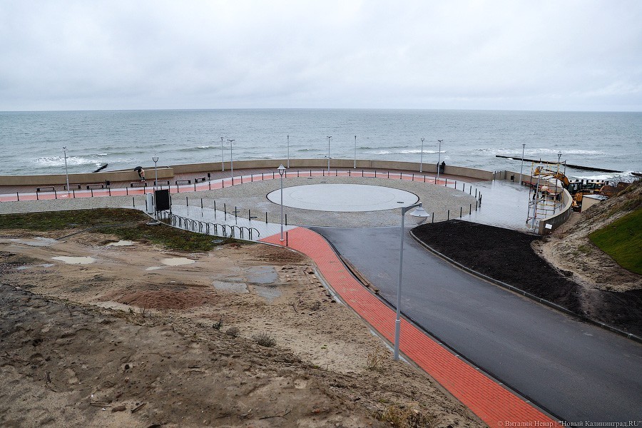 «В ожидании 70 метров»: как ведутся работы по расширению пляжа в Светлогорске