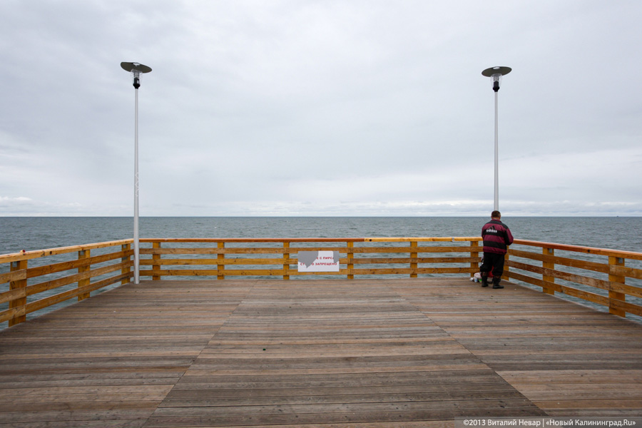 Коррозия причала: недавно открытый променад в Зеленоградске уже начал разрушаться