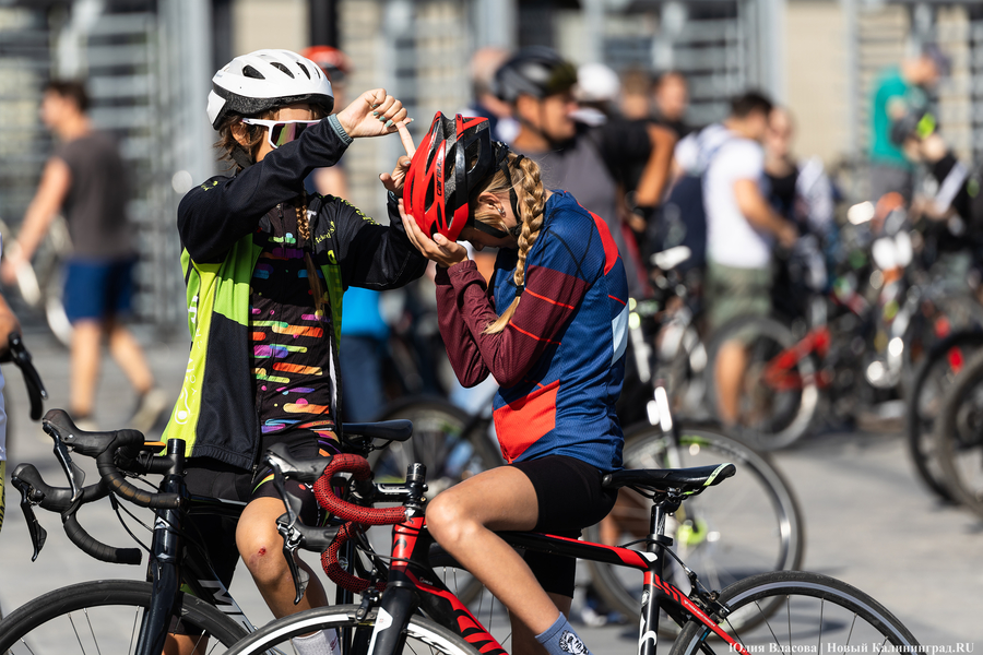 До моря на двух колёсах: в Калининграде проходит велопробег «Тур-де-Кранц» (фото)