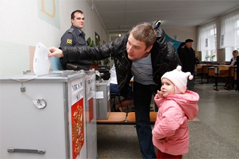 Минкомсвязь хочет установить веб-камеры на избирательных участках к выборам президента