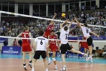 Сборная России по волейболу обыграла сборную Германии со счетом 3-0