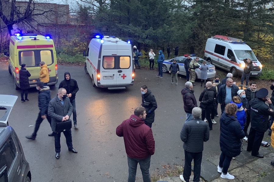 Для чего вы сюда пришли: что и как привело к инциденту в Холмогоровке (фото) (видео)