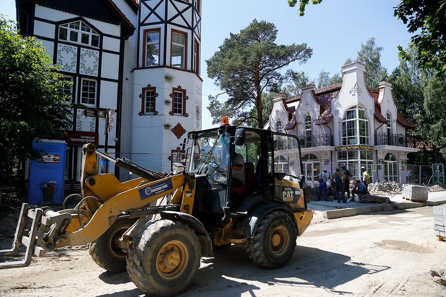 Курорт наизнанку: в Светлогорске наступил разгар ремонтного сезона