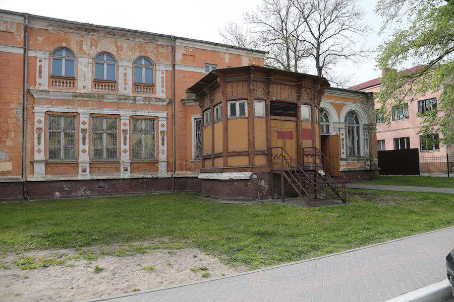 В Гусеве здание офицерского казино превратили в детский центр 