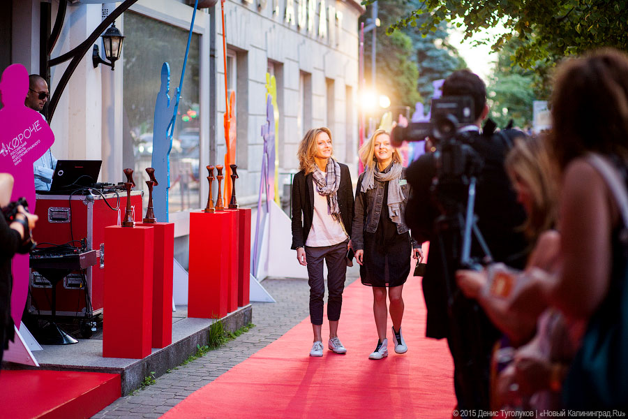 Город и звёзды: как прошло открытие фестиваля «Короче-2015» (фото)