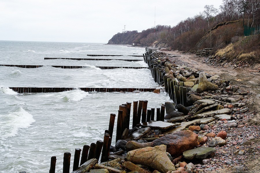 «В ожидании 70 метров»: как ведутся работы по расширению пляжа в Светлогорске