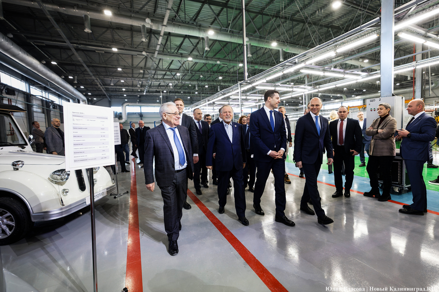 Автокомпоненты и электромобили: как на «Автоторе» новый кластер запускали (фото)