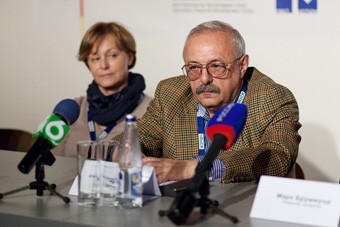 1001-1.jpg 1001-1.jpg