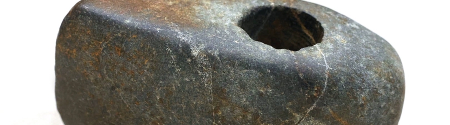 каменный топор.jpeg