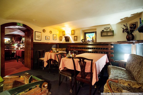 12 стульев интерьер