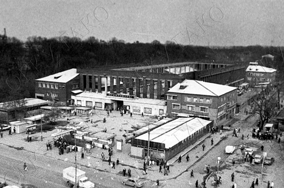 jРынок снаружи.jpg jРынок снаружи.jpg