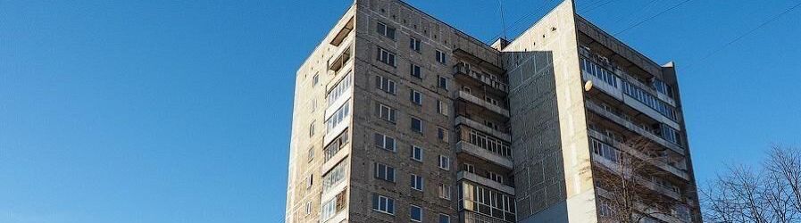 треснуввший дом на Московском.jpeg