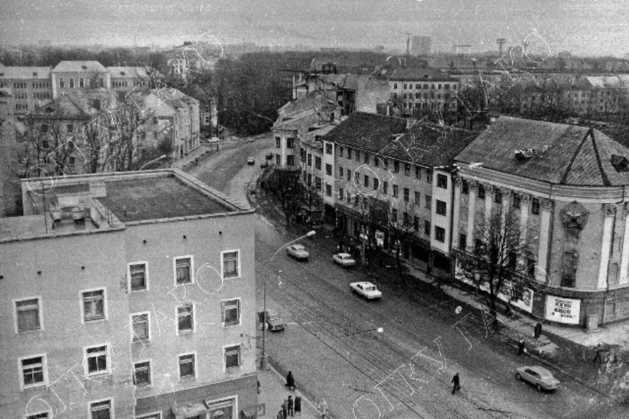 "Заря" и "Новости дня".jpg